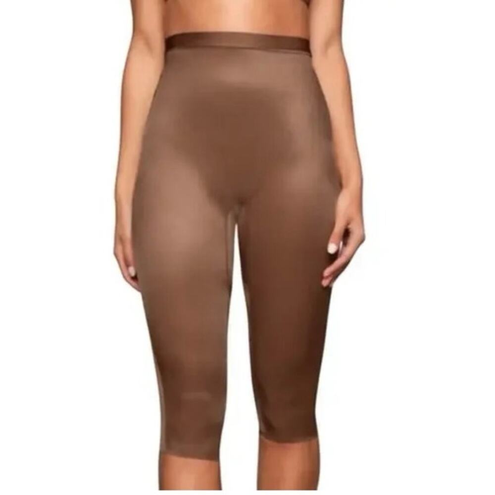 SKIMS Simply Bare Cropped Legging‎ XXS